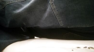 探花新片 小疯驴寻欢_少妇深夜相伴，大白臀怼脸，抠逼口交毒龙，专业骚逼让人慾仙欲死，舌头灵活舔的超级认真